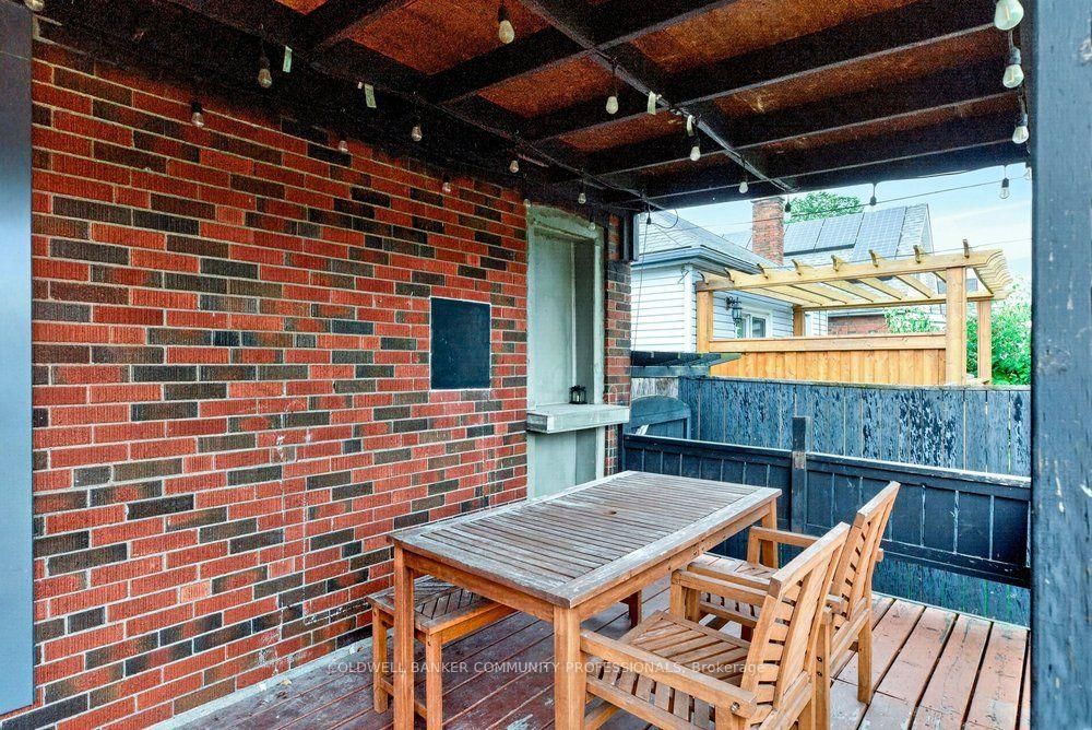 136 Weir Street N • Hamilton, ON photo 36
