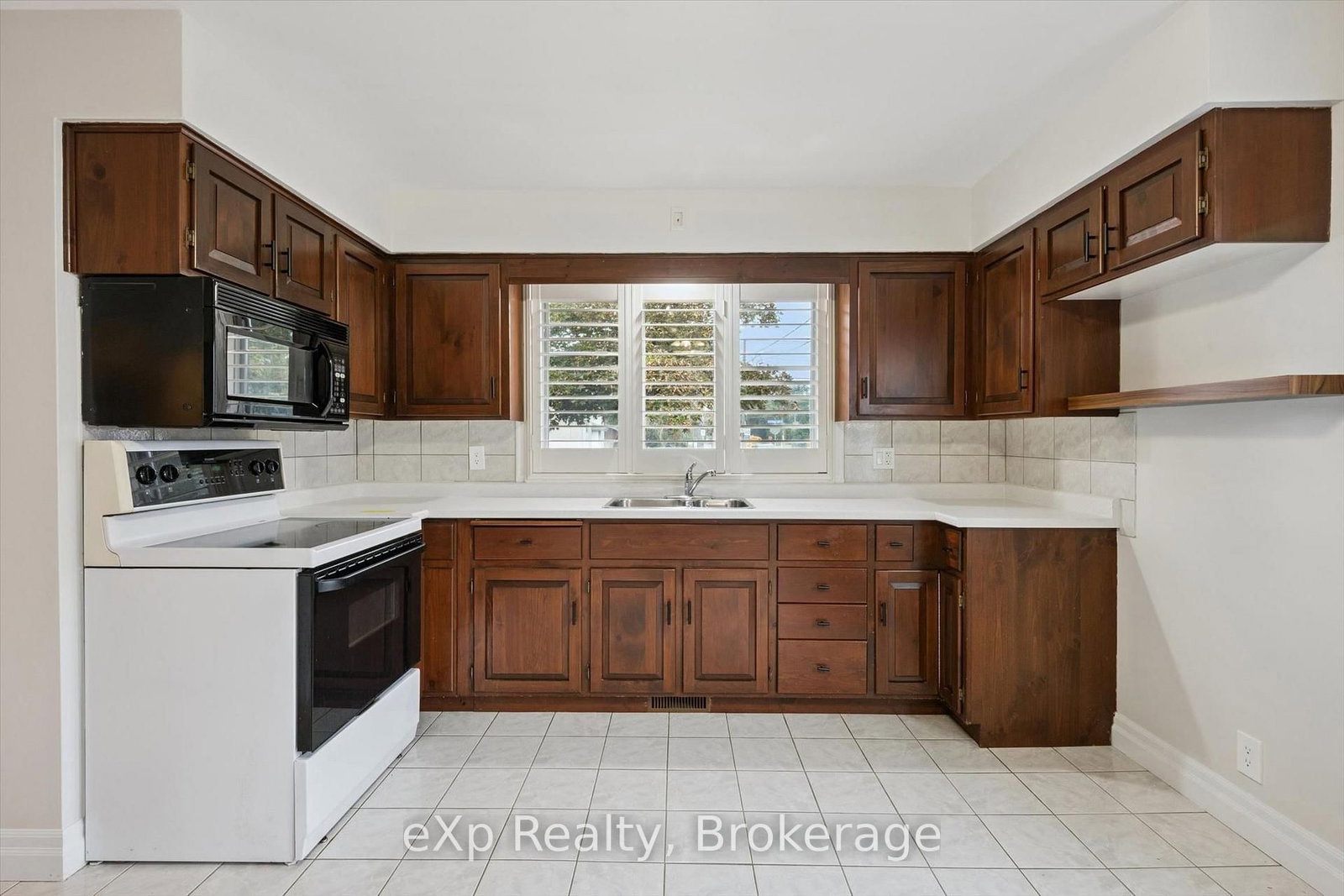 130 Speedvale Avenue W • Guelph, ON photo 11
