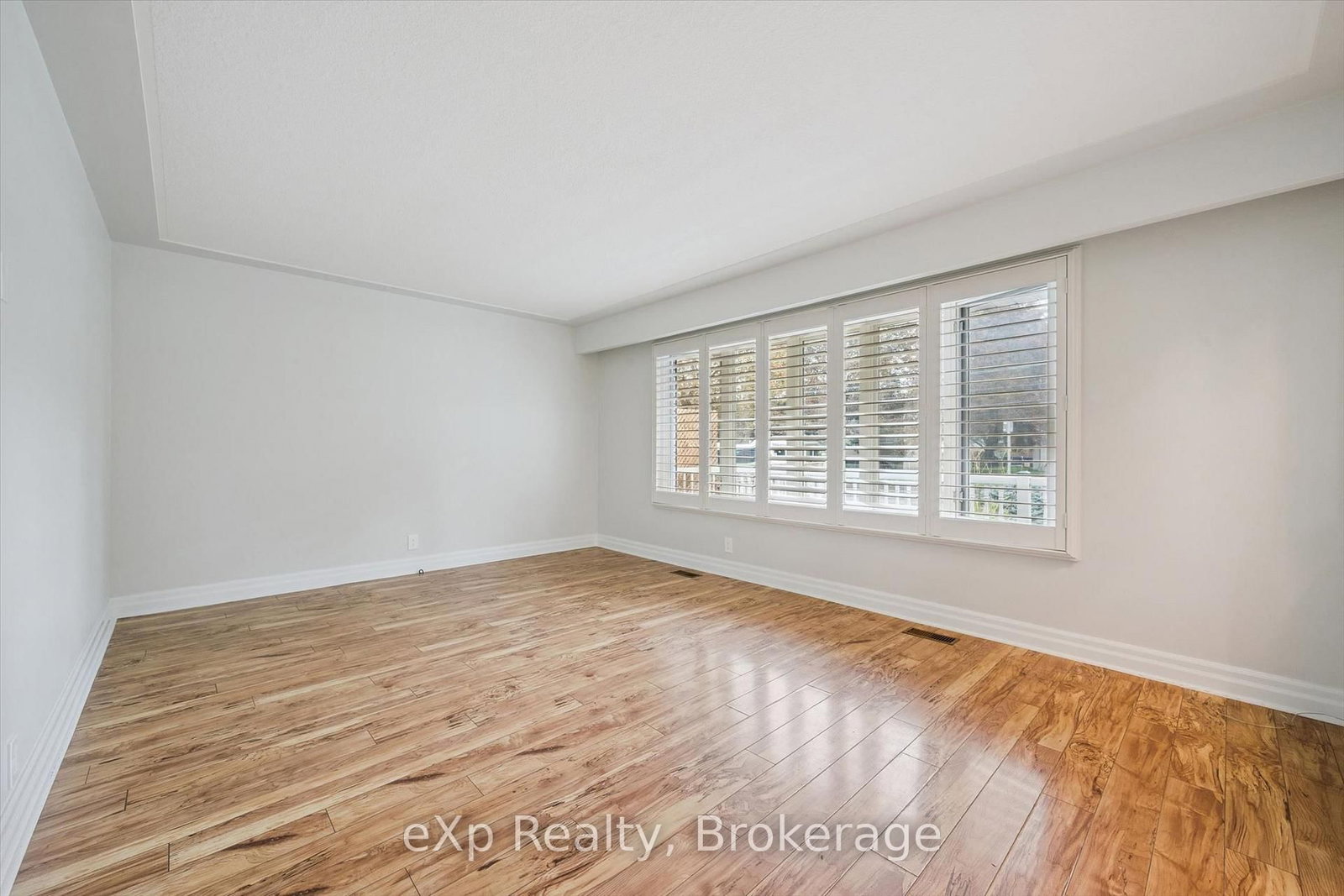 130 Speedvale Avenue W • Guelph, ON photo 7