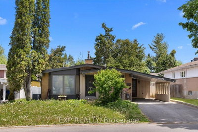 2335 Harding Road • Ottawa, ON photo 2