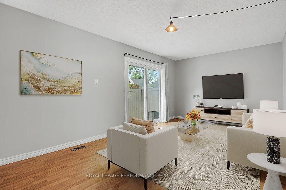 1394 Ridgebrook Drive • Ottawa, ON photo 3