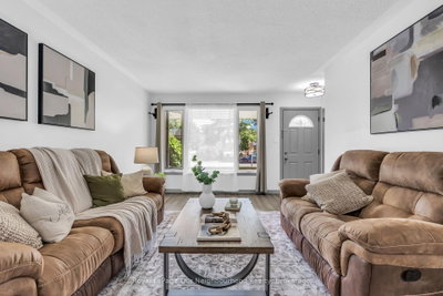 9 Kenwood Crescent • London East, ON photo 7