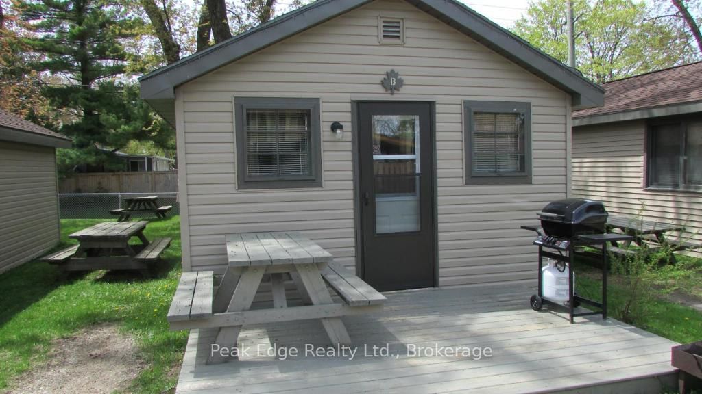 650 Highland Street • Saugeen Shores, ON photo 3
