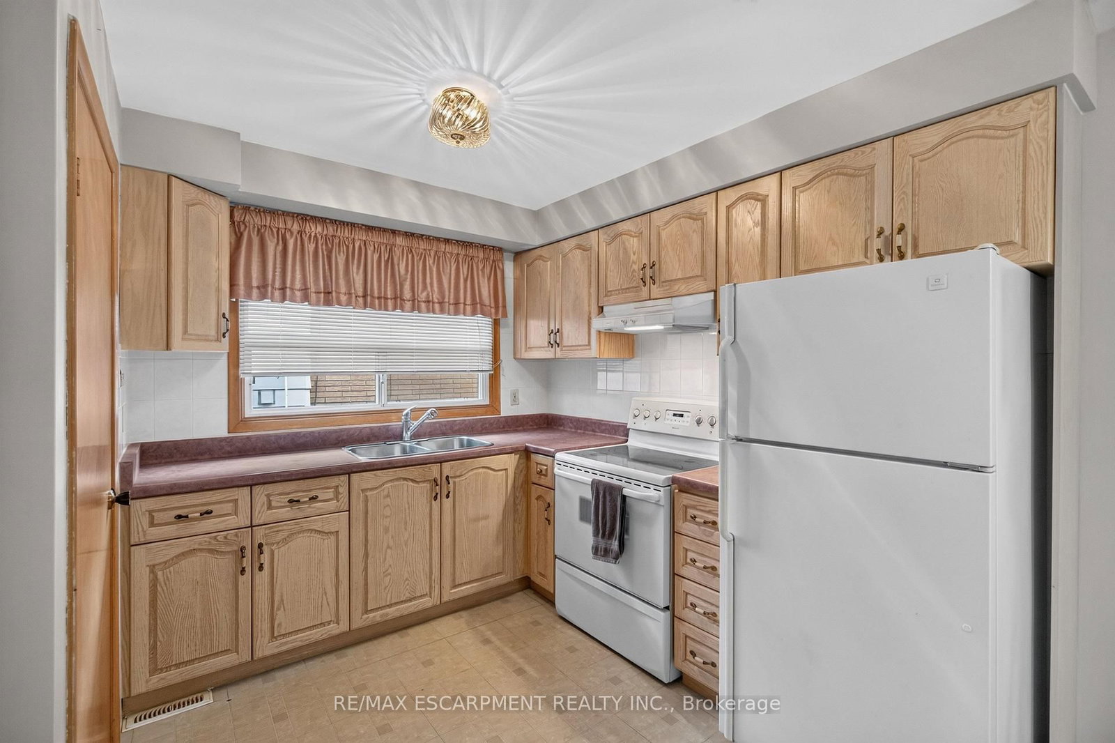 80 Sarasota Avenue • Hamilton, ON photo 11