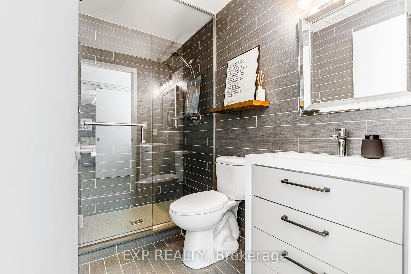 432 Sparks Street • Ottawa, ON photo 11