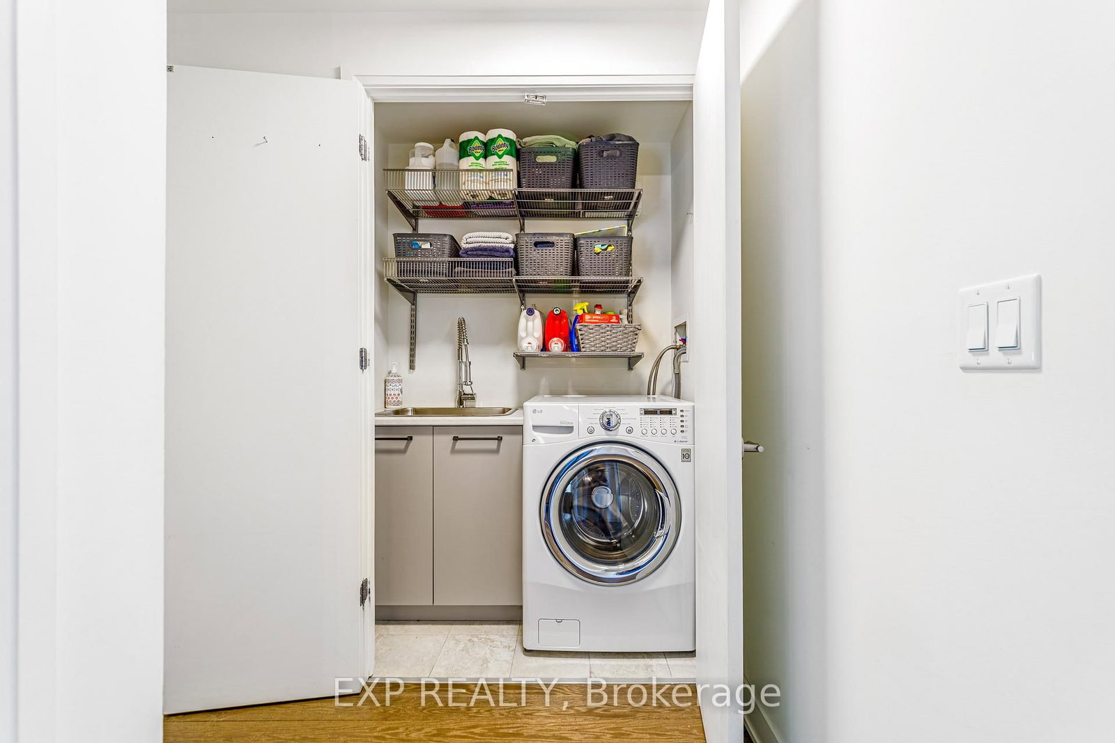432 Sparks Street • Ottawa, ON photo 23
