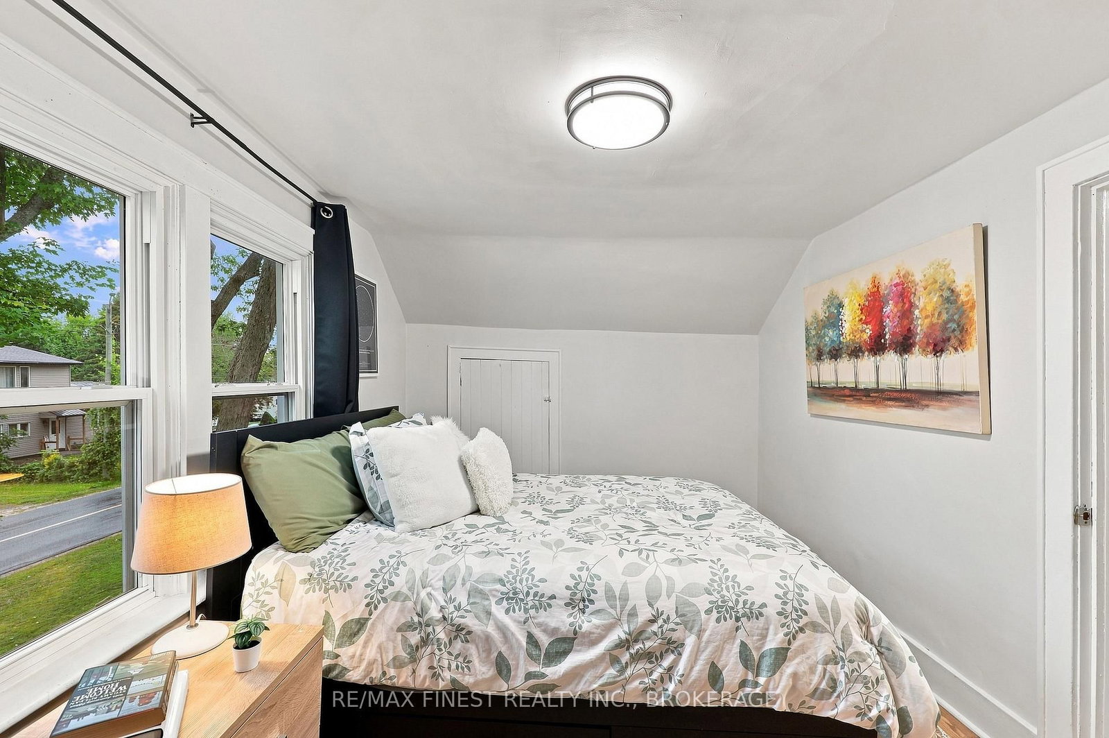 6074 Bank Street • Verona, ON photo 34