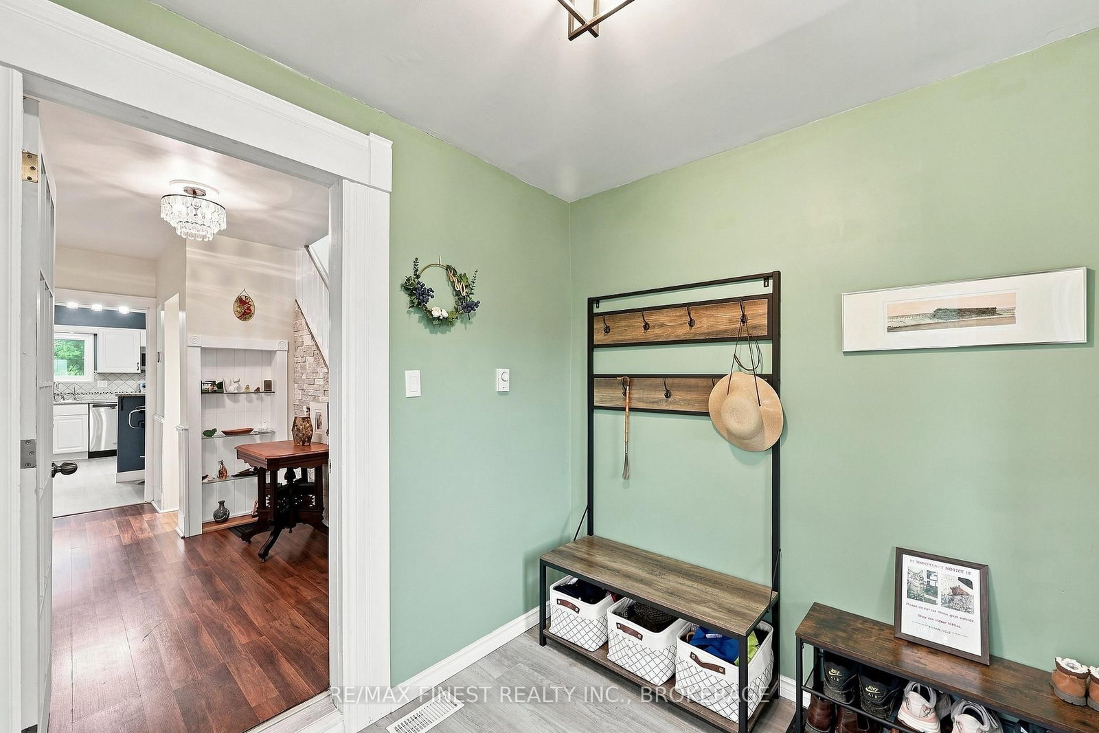 6074 Bank Street • Verona, ON photo 6