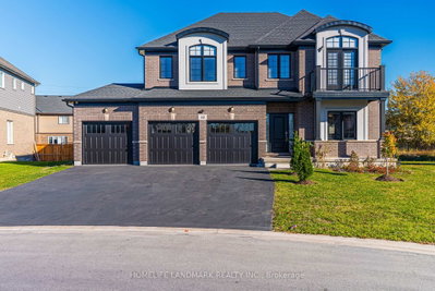 Detached House for sale at 49 MONARCH Street, Welland, Ontario, L3C 0E6 - Coyle Creek - MLS: X13766276