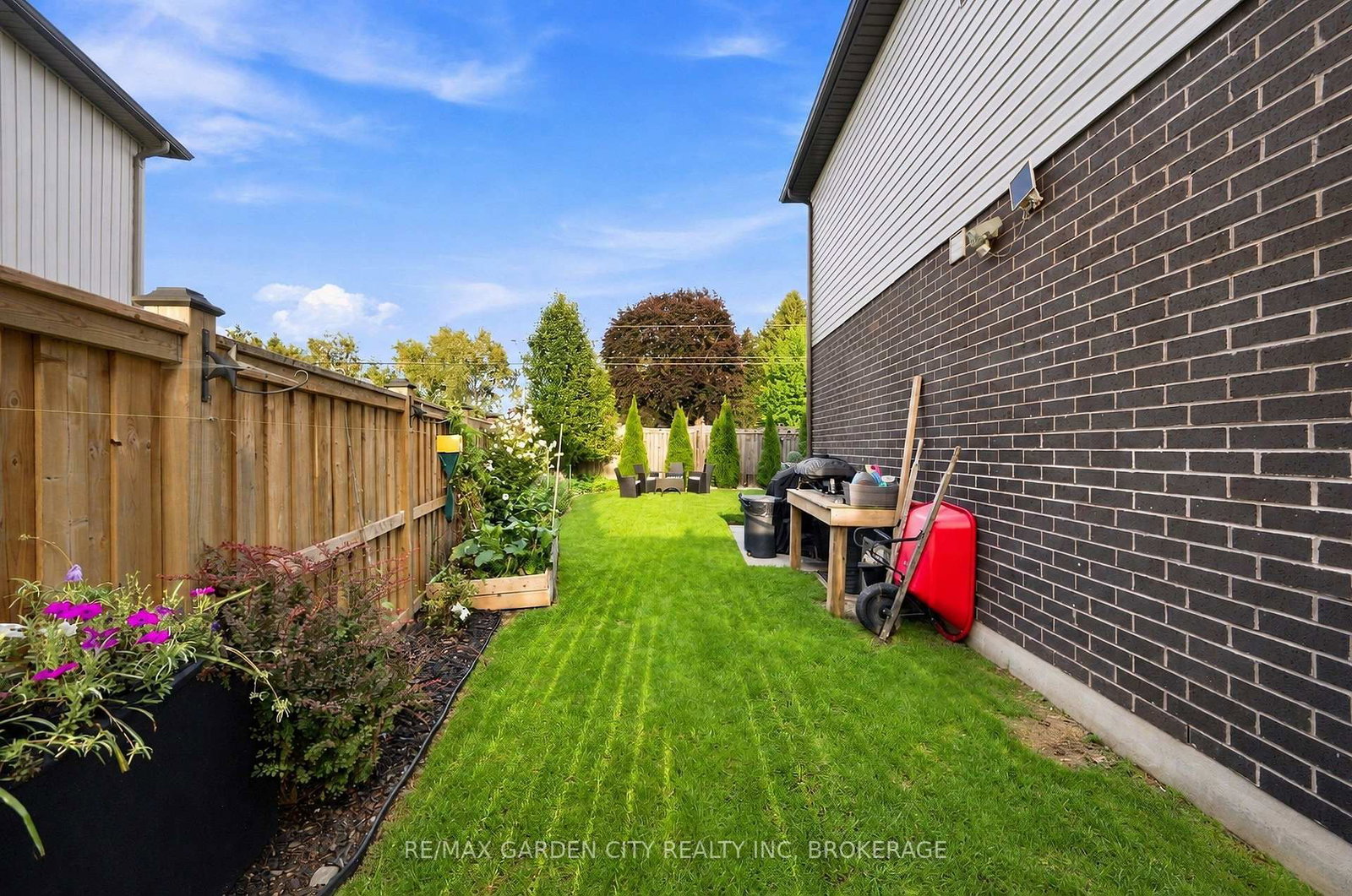 8377 Jeffrey Court • Niagara Falls, ON photo 33