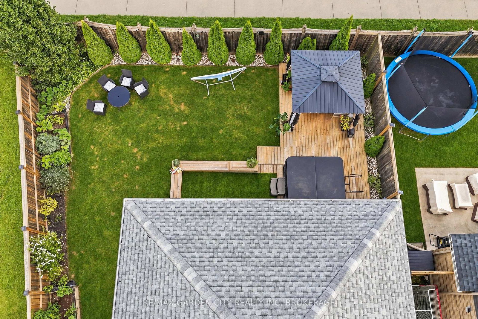 8377 Jeffrey Court • Niagara Falls, ON photo 34