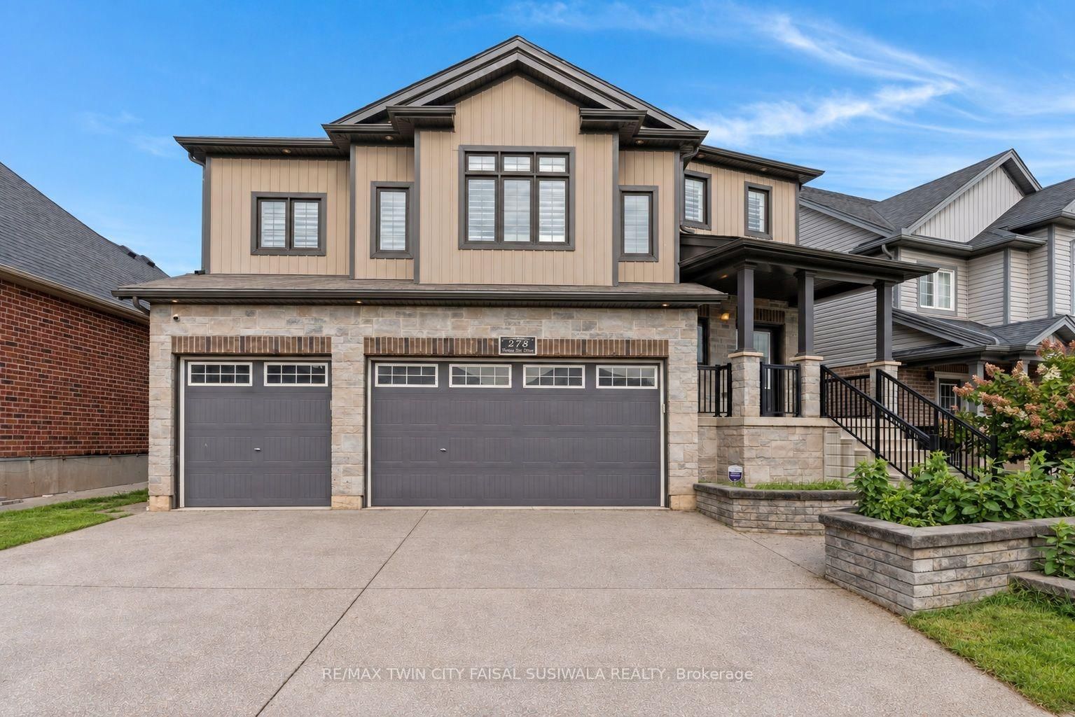 278 Thomas Slee Drive • Kitchener, ON photo 2