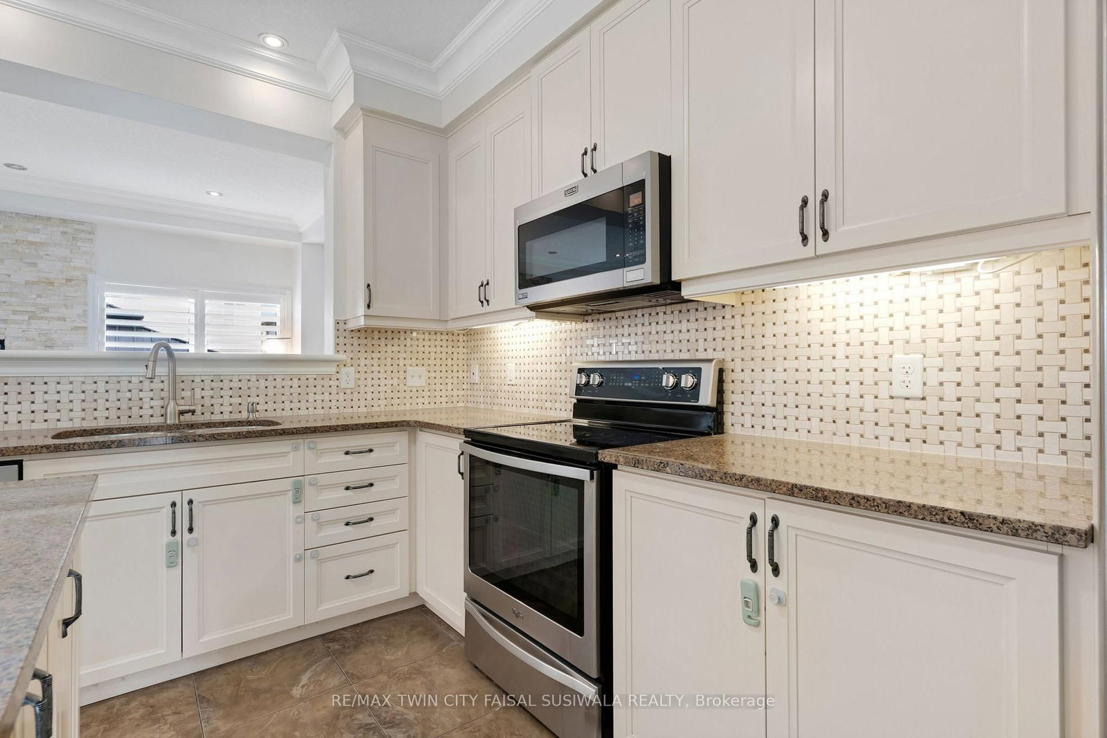 278 Thomas Slee Drive • Kitchener, ON photo 10