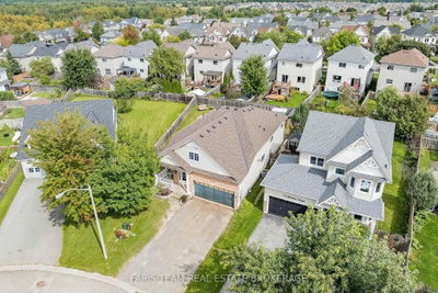 782 Greenwood Crescent • Shelburne, ON photo 2
