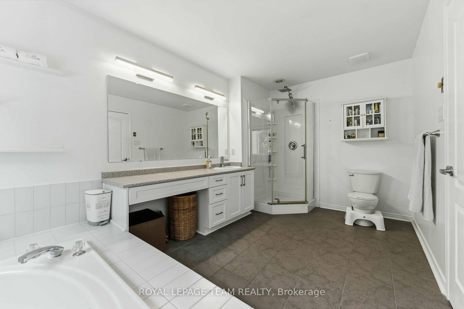 76 Hunter's Glen Cres, Ottawa, view 23