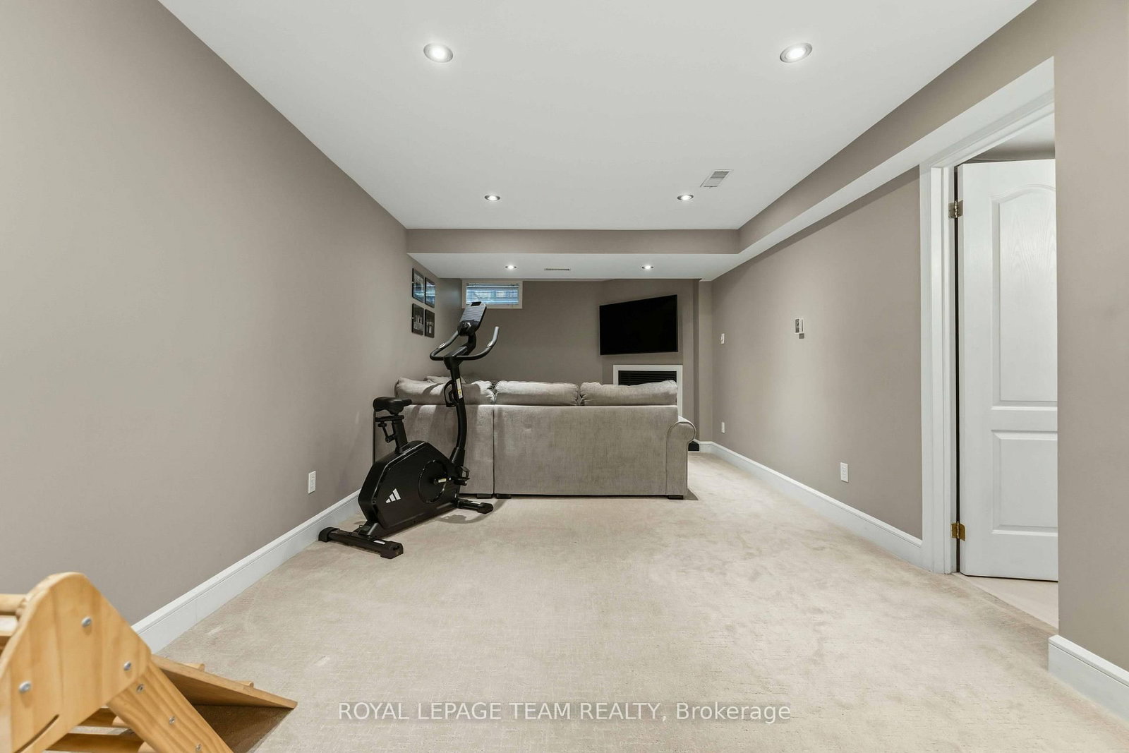 76 Hunter's Glen Cres, Ottawa, view 35
