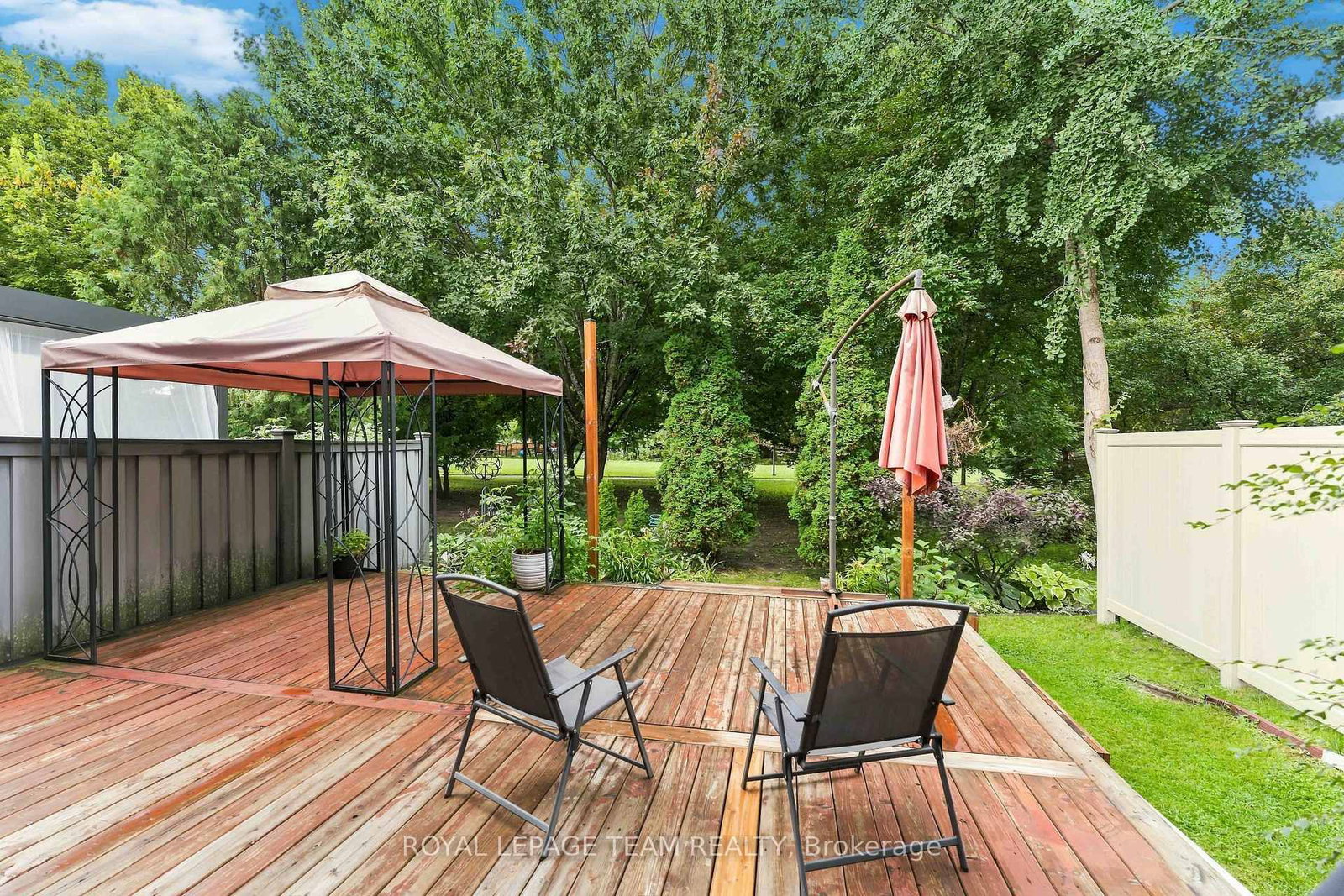 76 Hunter's Glen Cres, Ottawa, view 41