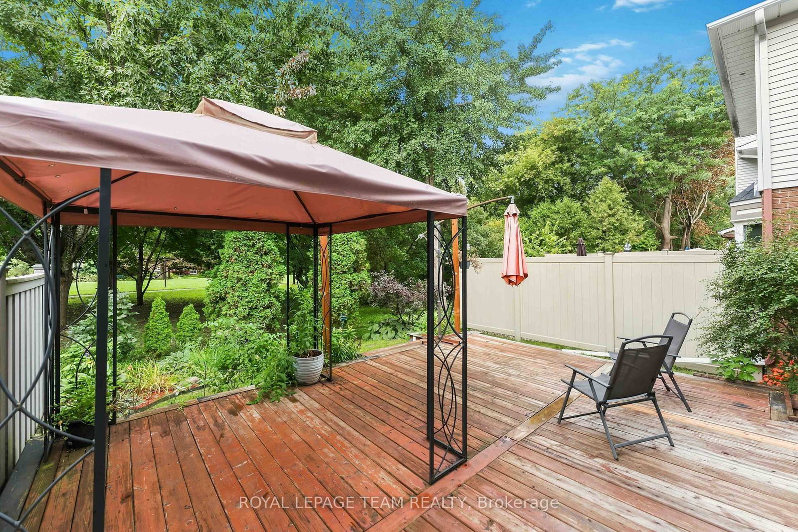 76 Hunter's Glen Cres, Ottawa, view 42