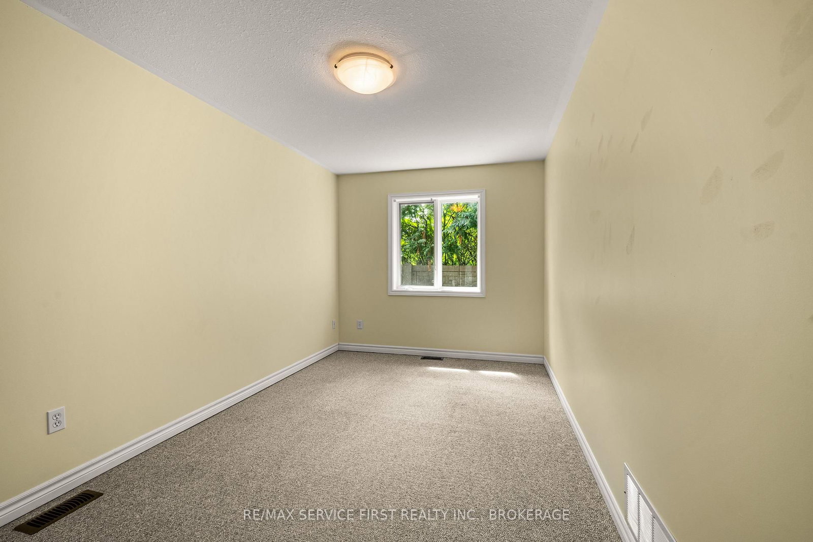 122 Briceland Street • Kingston, ON photo 24