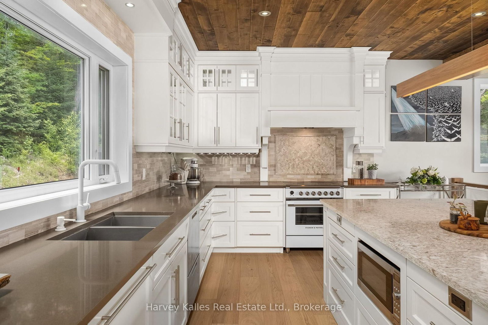 1106 North Pickerel Lake Road • Armour, ON photo 16