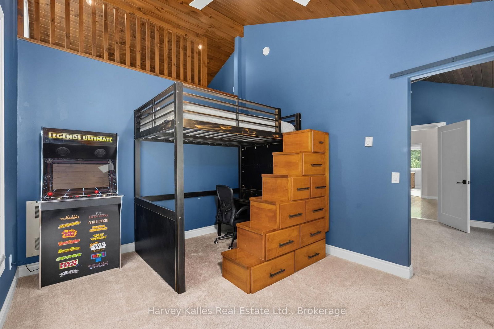 1106 North Pickerel Lake Road • Armour, ON photo 37