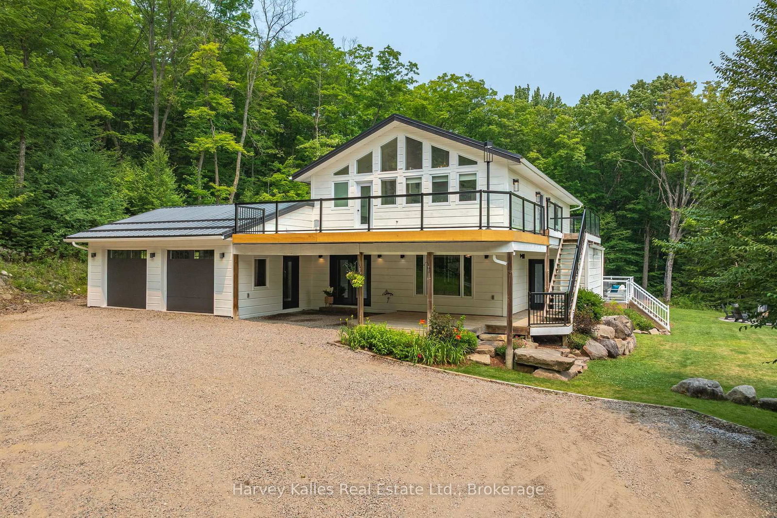 1106 North Pickerel Lake Road • Armour, ON photo 5