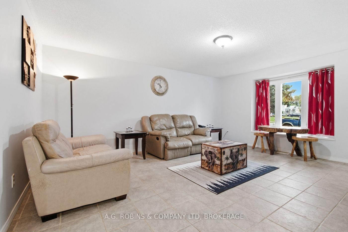 8 Abbott Lane • Haldimand, ON photo 10
