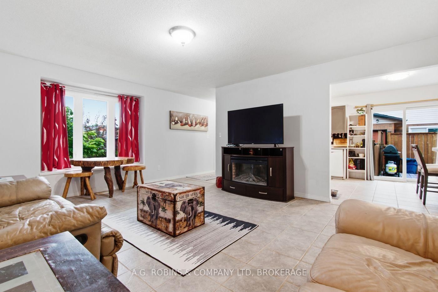 8 Abbott Lane • Haldimand, ON photo 12