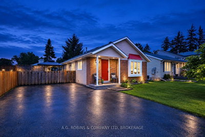 8 Abbott Lane • Haldimand, ON photo 2