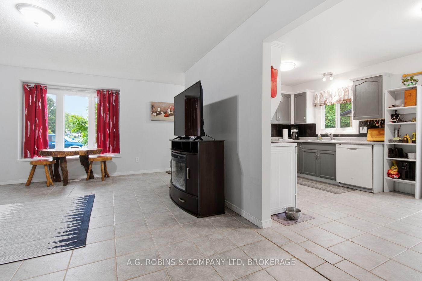 8 Abbott Lane • Haldimand, ON photo 28