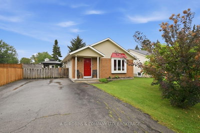 8 Abbott Lane • Haldimand, ON photo 3