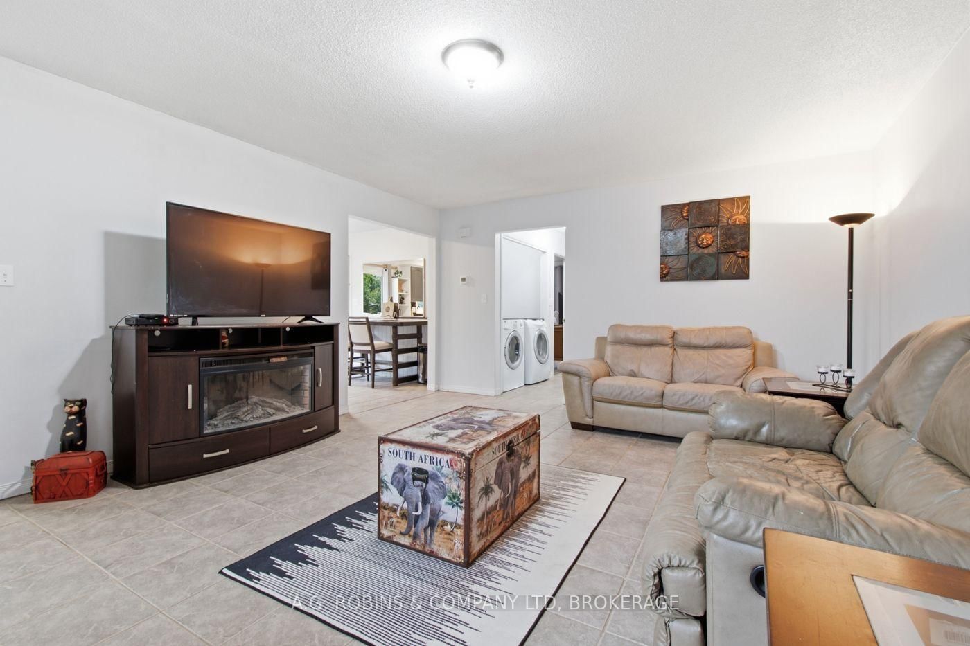 8 Abbott Lane • Haldimand, ON photo 8