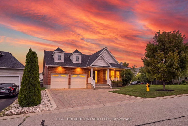 236 Ridge Top Crescent