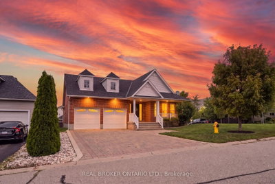 236 Ridge Top Crescent • Guelph/Eramosa, ON photo 2