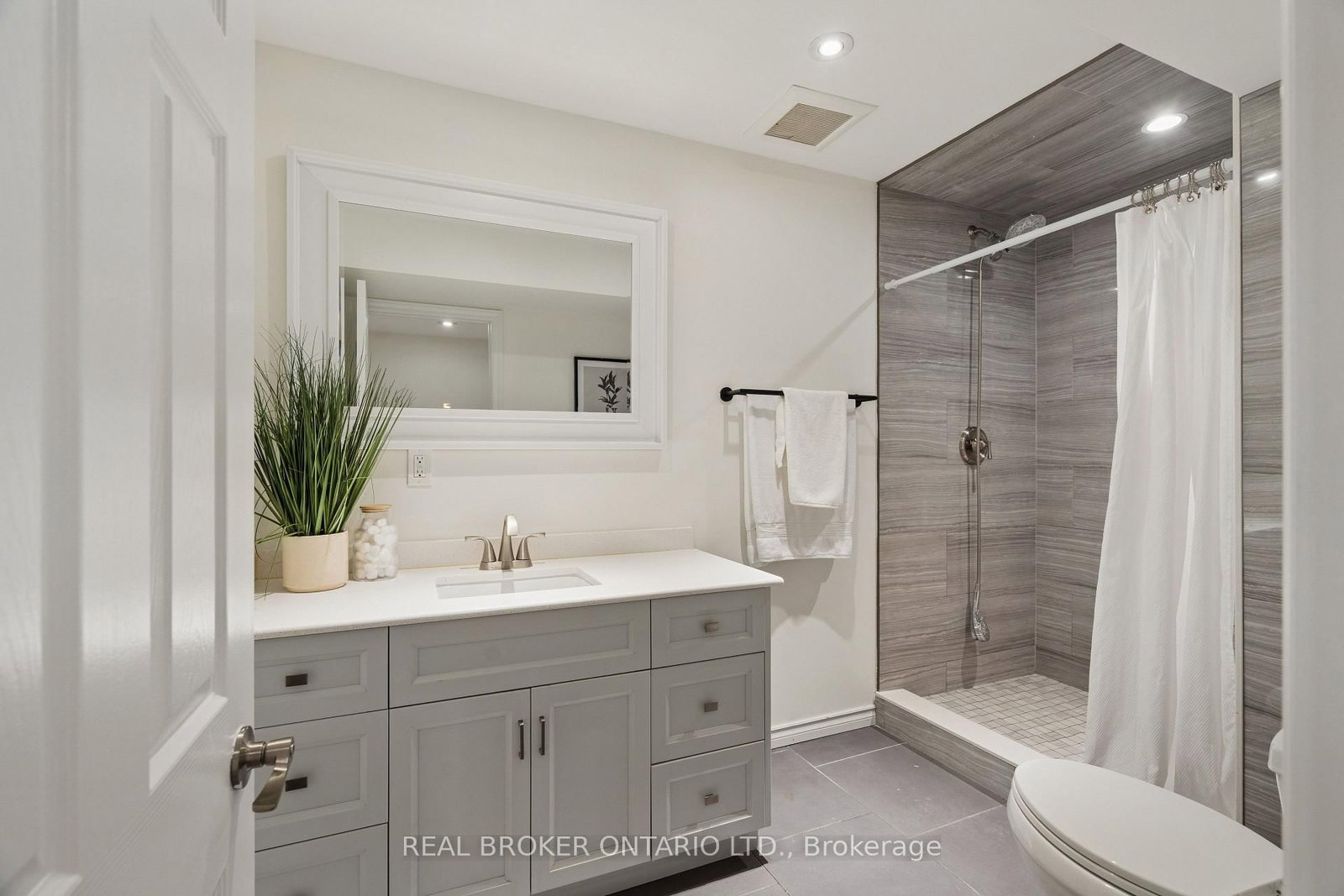 236 Ridge Top Crescent • Guelph/Eramosa, ON photo 36