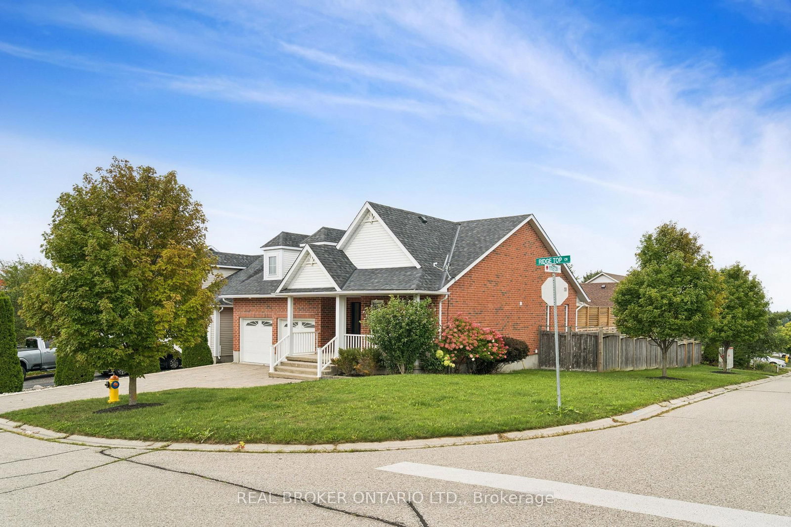 236 Ridge Top Crescent • Guelph/Eramosa, ON photo 5