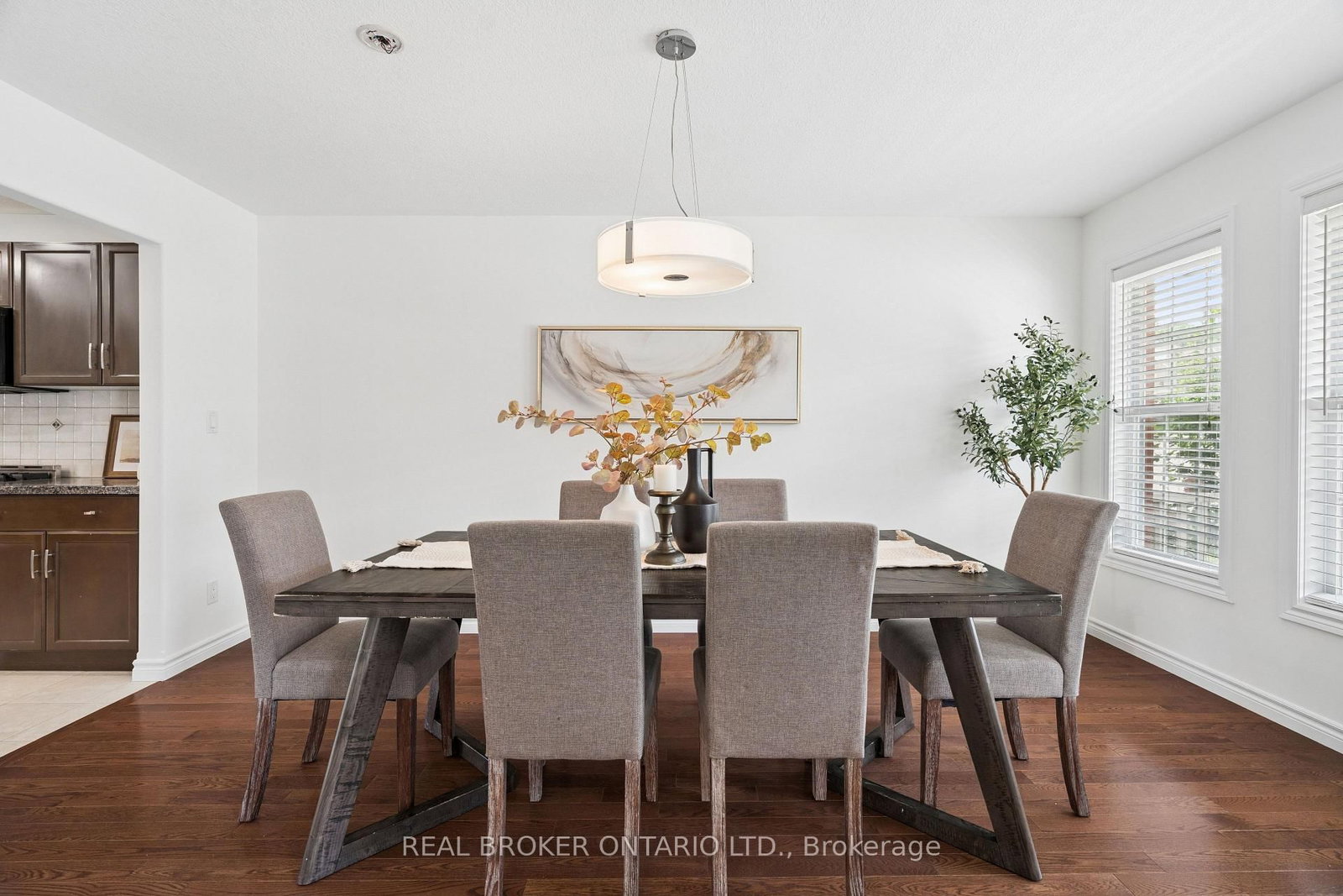 236 Ridge Top Crescent • Guelph/Eramosa, ON photo 9