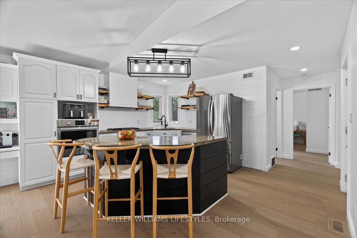 6217 Townsend Line • Lambton Shores, ON photo 11
