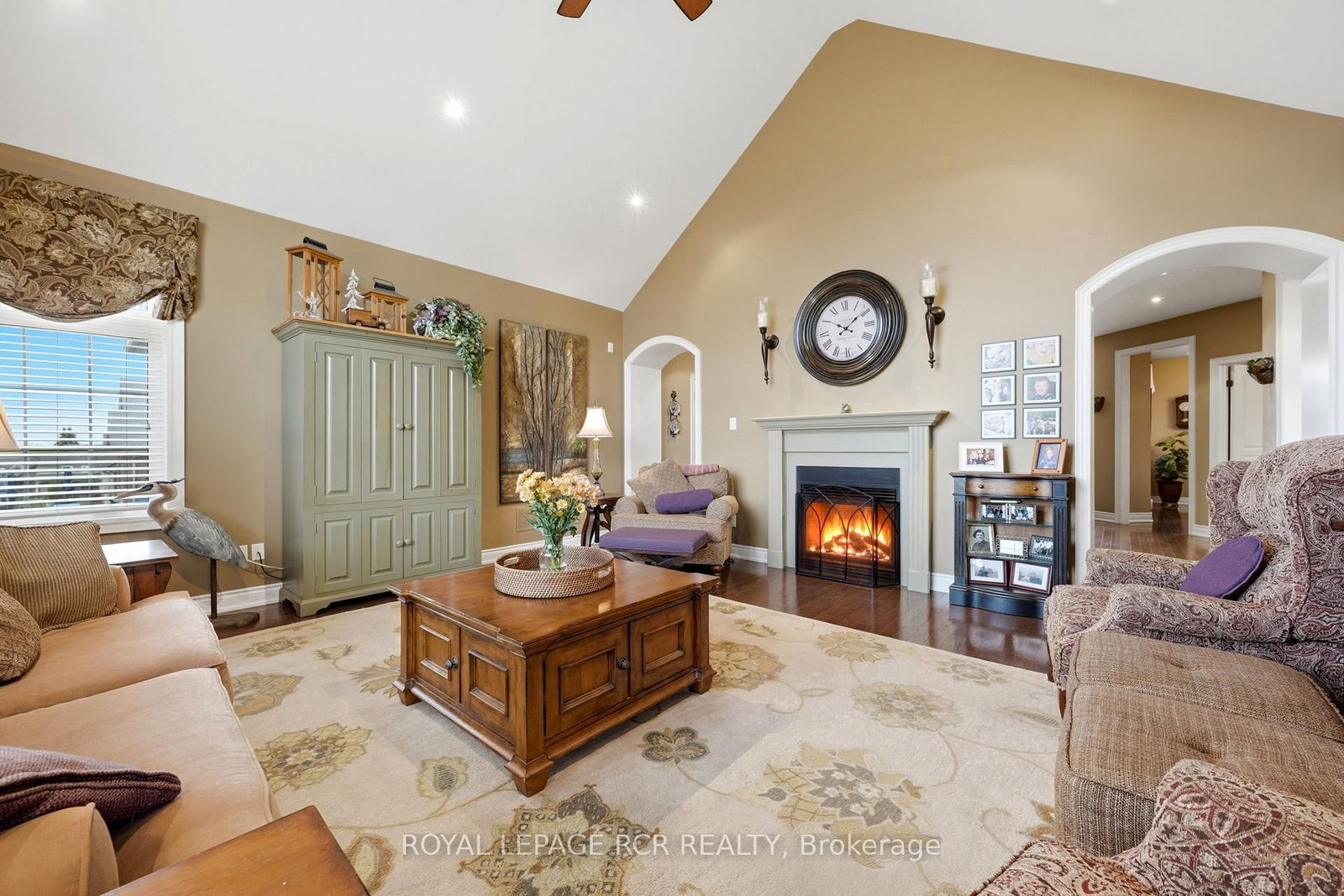 8 Masters Creek Boulevard • Mono, ON photo 16