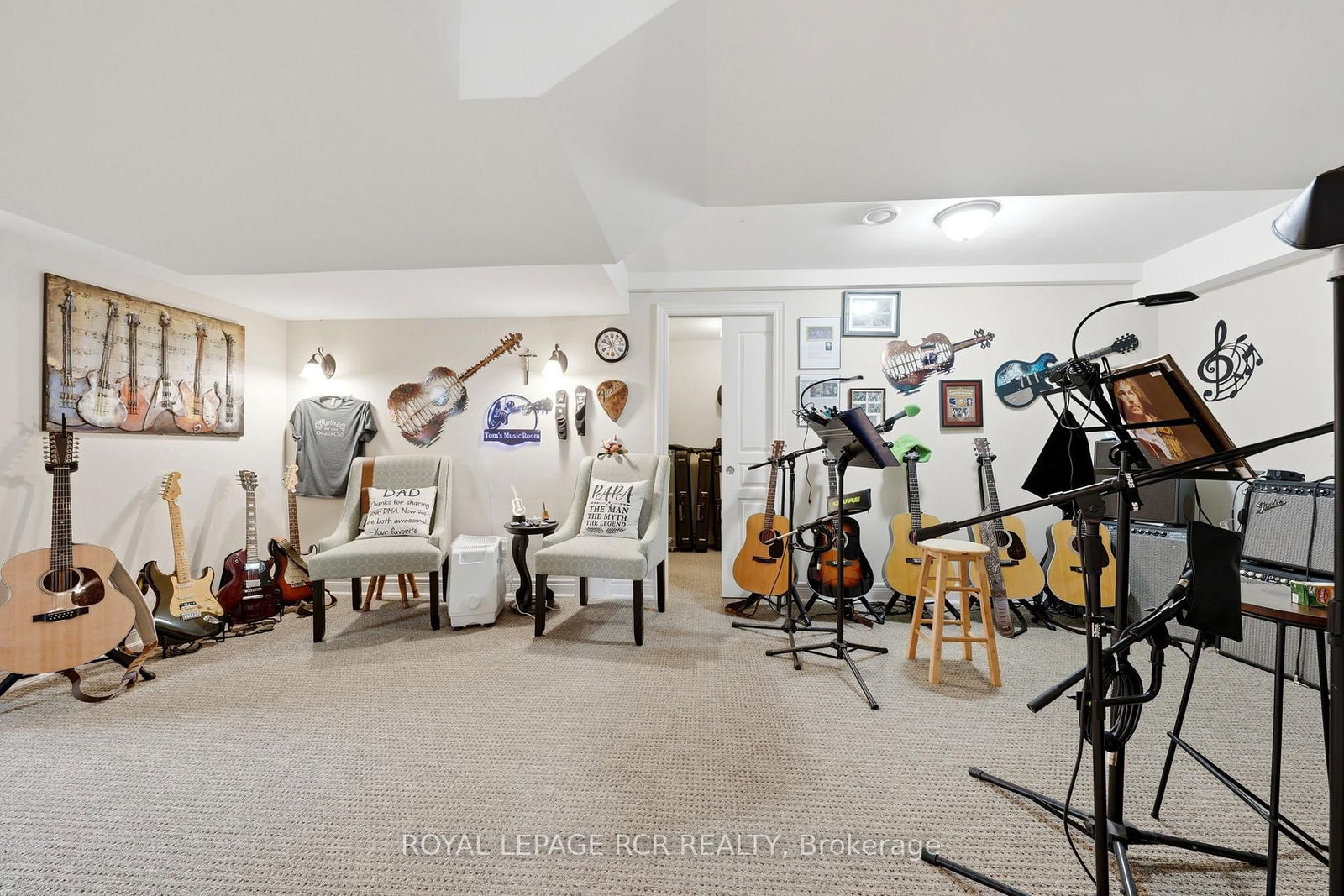 8 Masters Creek Boulevard • Mono, ON photo 39