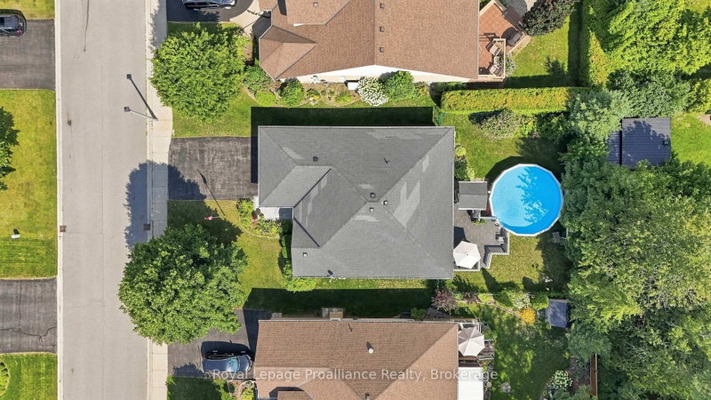 9 Seneca Dr photo 5