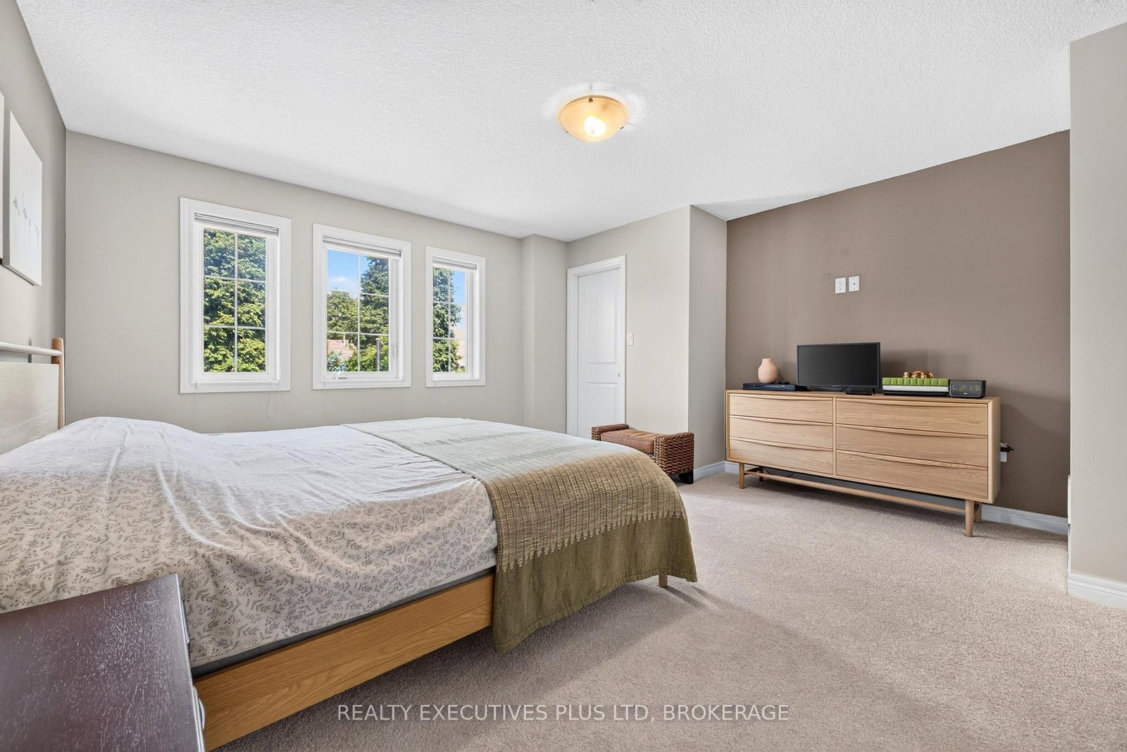 43 Kerman Avenue • #9 • Grimsby, ON photo 30