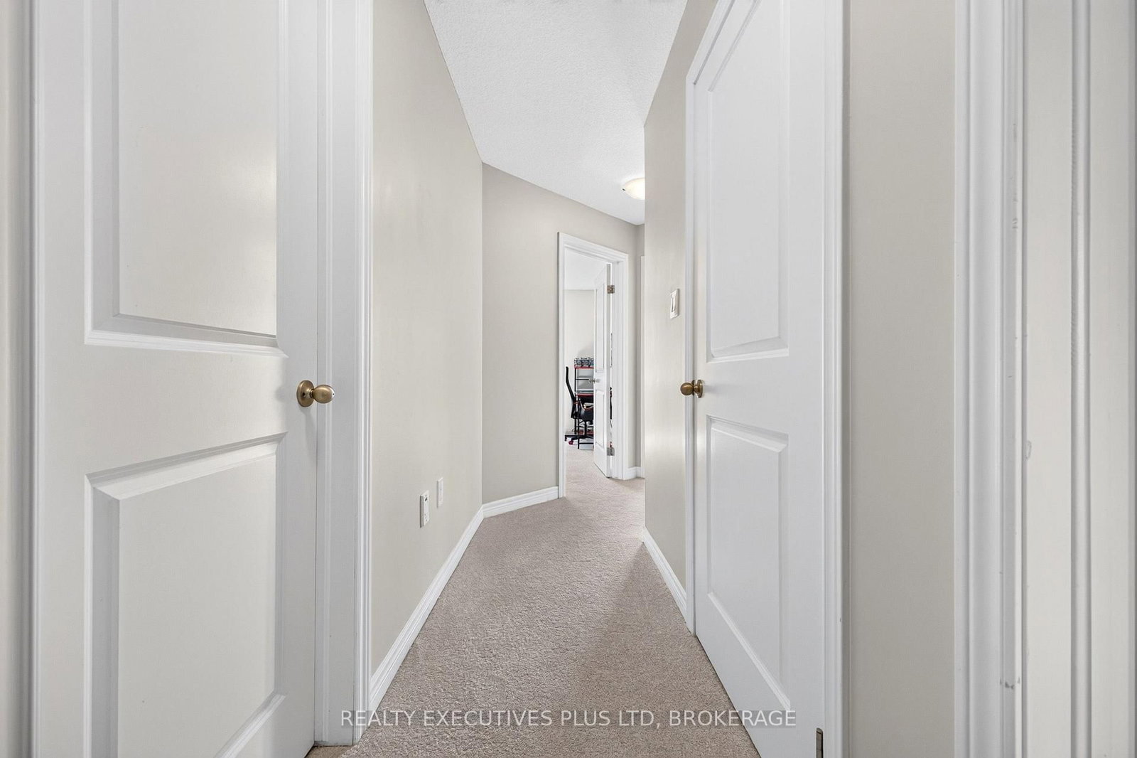 43 Kerman Avenue • #9 • Grimsby, ON photo 32