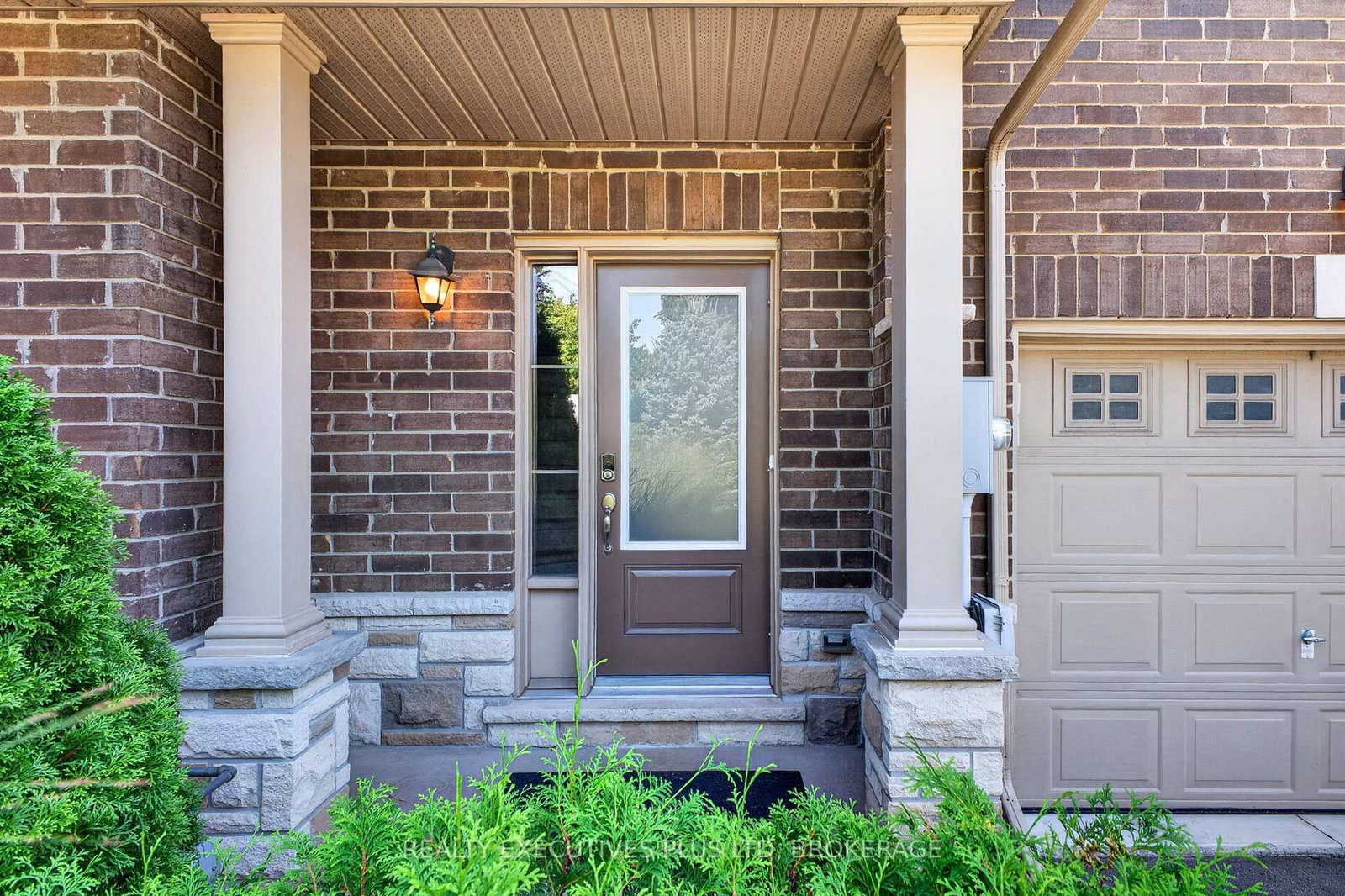 43 Kerman Avenue • #9 • Grimsby, ON photo 4