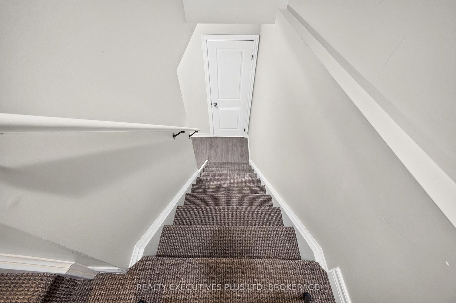 43 Kerman Avenue • #9 • Grimsby, ON photo 41