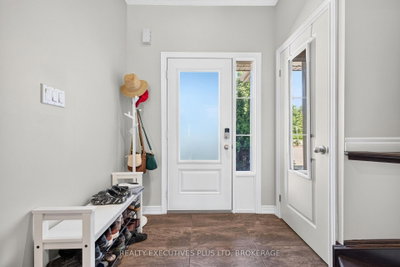 43 Kerman Avenue • #9 • Grimsby, ON photo 7
