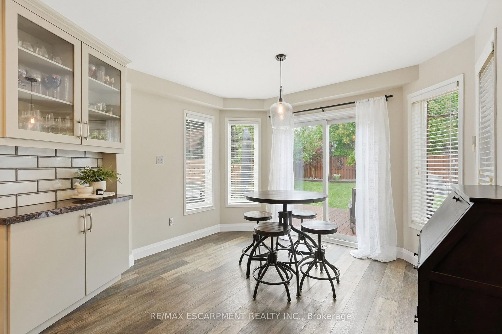 48 Bridgeport Crescent • Hamilton, ON photo 19