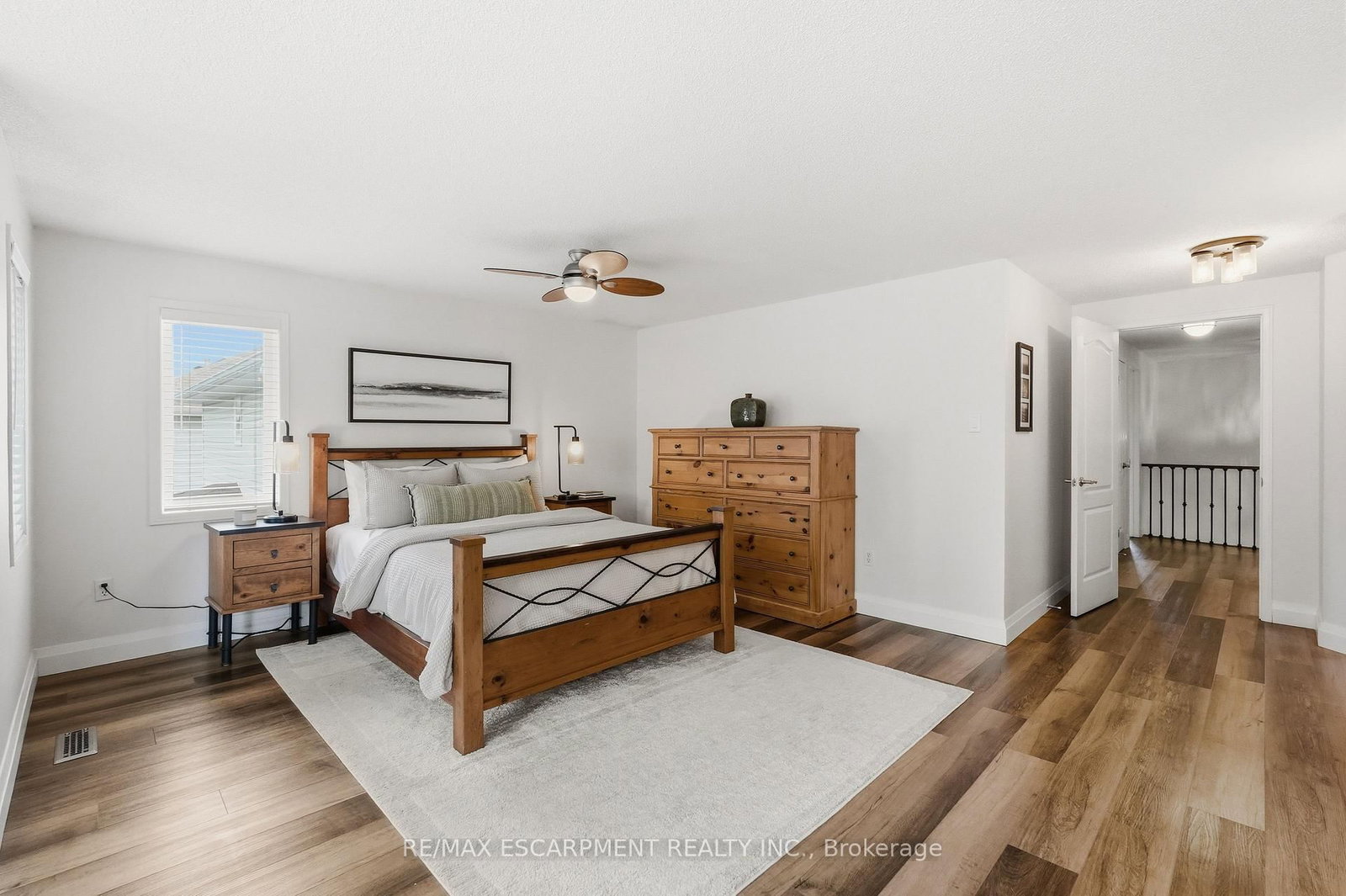 48 Bridgeport Crescent • Hamilton, ON photo 23