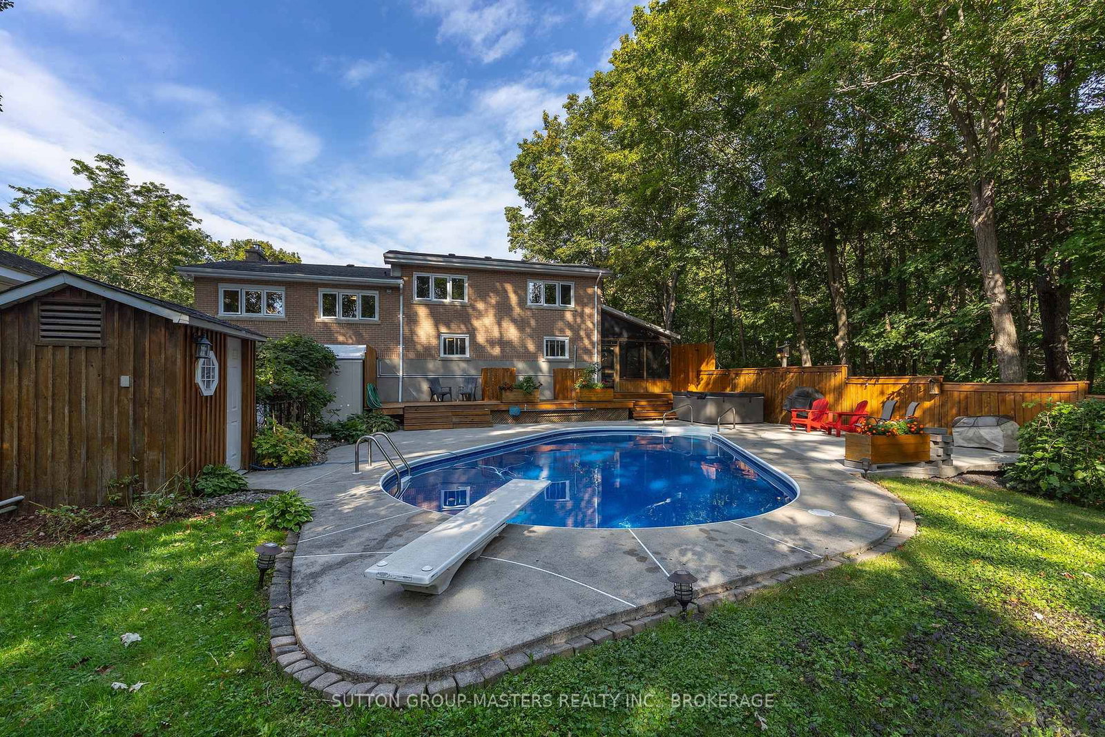 732 Centre Street • Kingston, ON photo 10