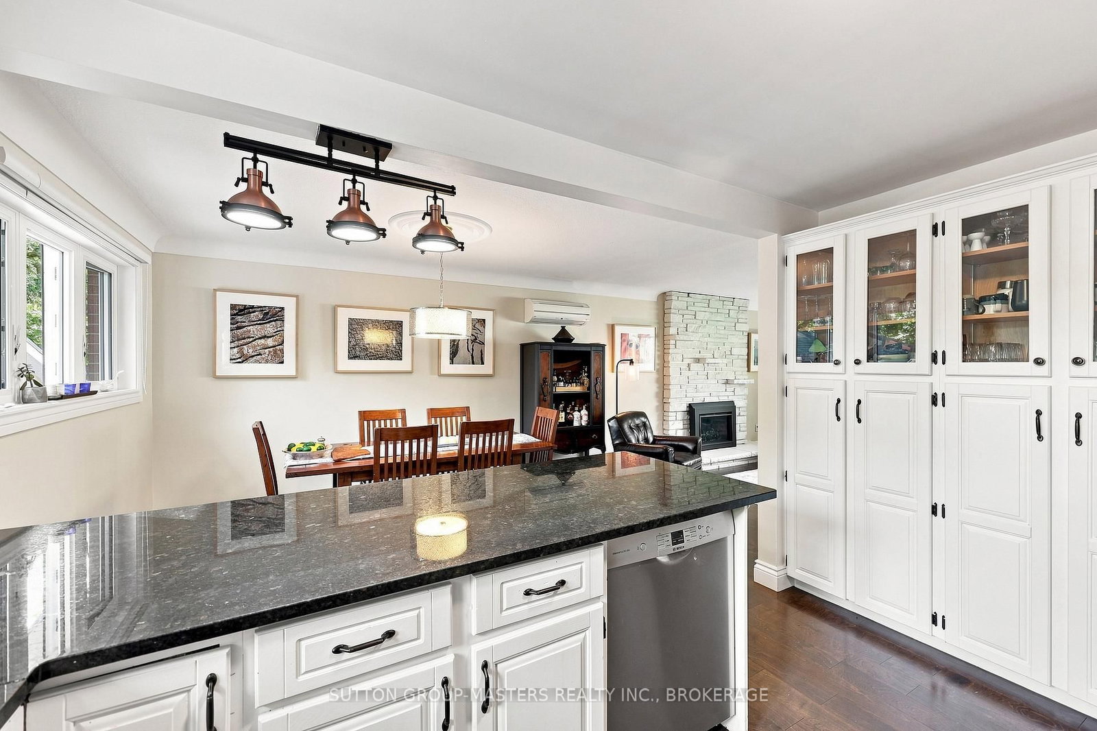 732 Centre Street • Kingston, ON photo 28